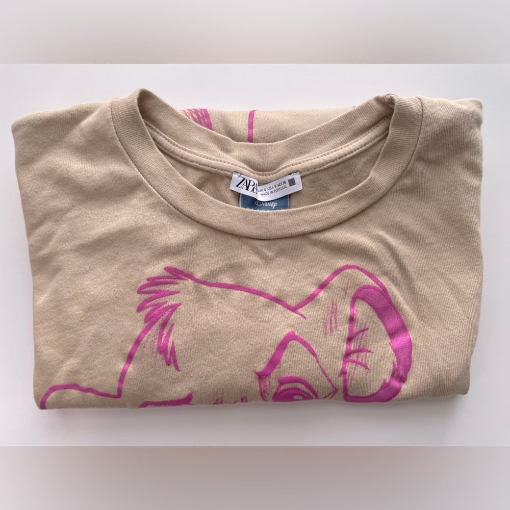 ZARA Disney Classics The Lion King Cotton T-shirt
- Size Medium - Picture 3 of 6